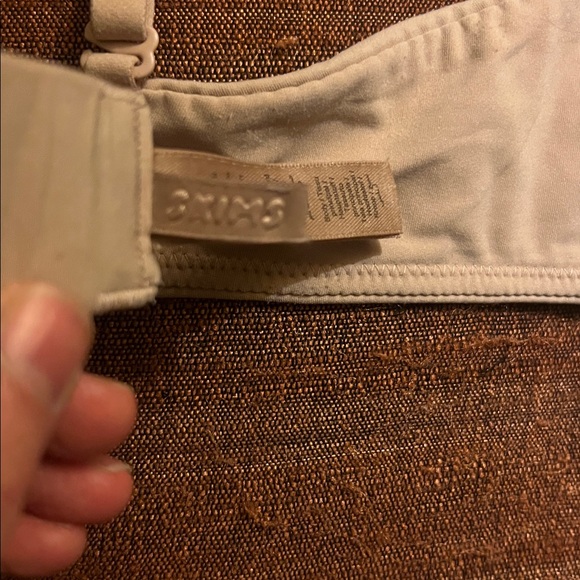 Skims Nude demi Underwire Bra - Picture 3 of 6